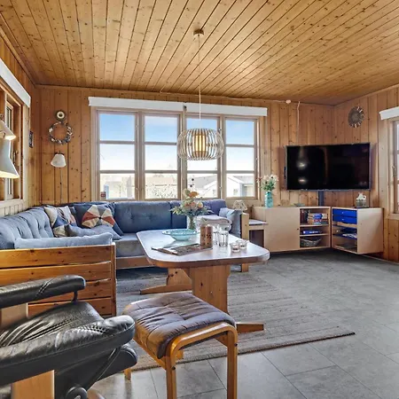 Awesome In With House Sea View Holiday home Asperup